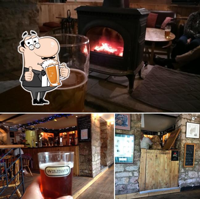 Wye Knot Inn