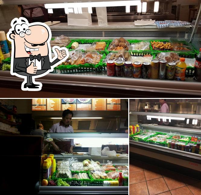 Snackbar on the road
