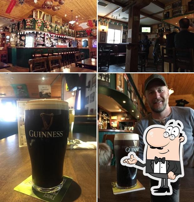 Leo's Tavern