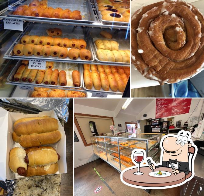 Snowflake Donuts & Kolaches