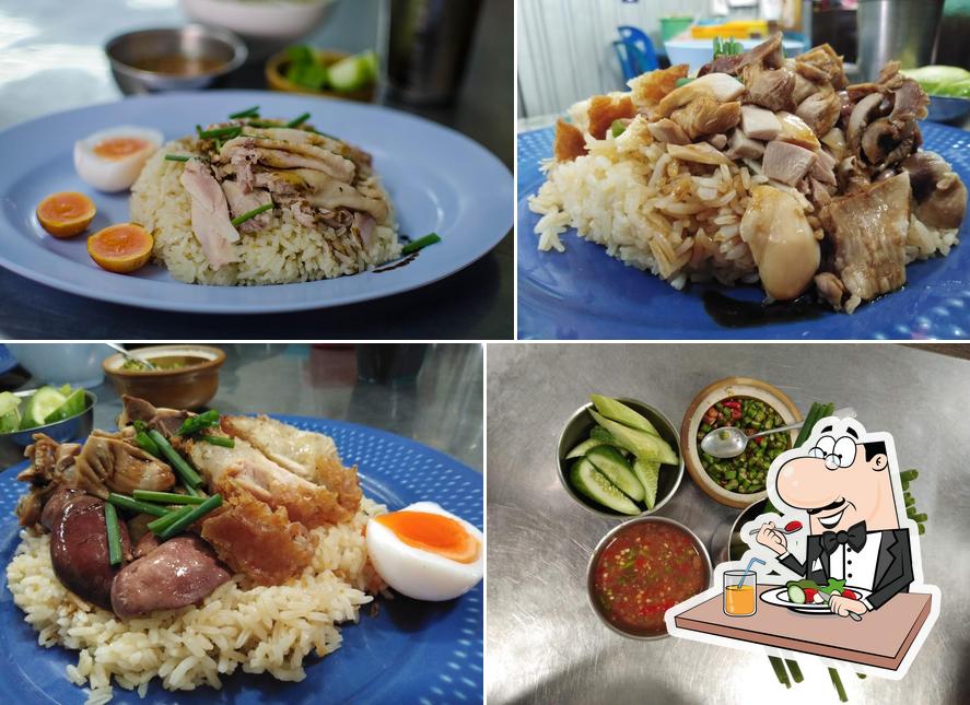 เจ้ตา ("G-ta") Khao Man Kai Restaurant