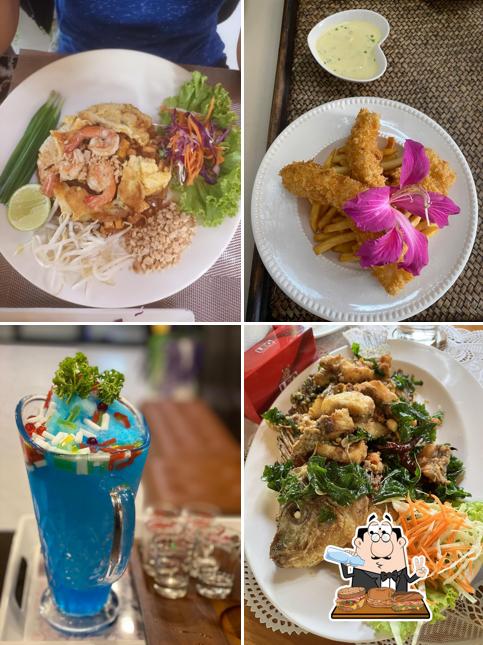 Lion soccer&Loma cafe