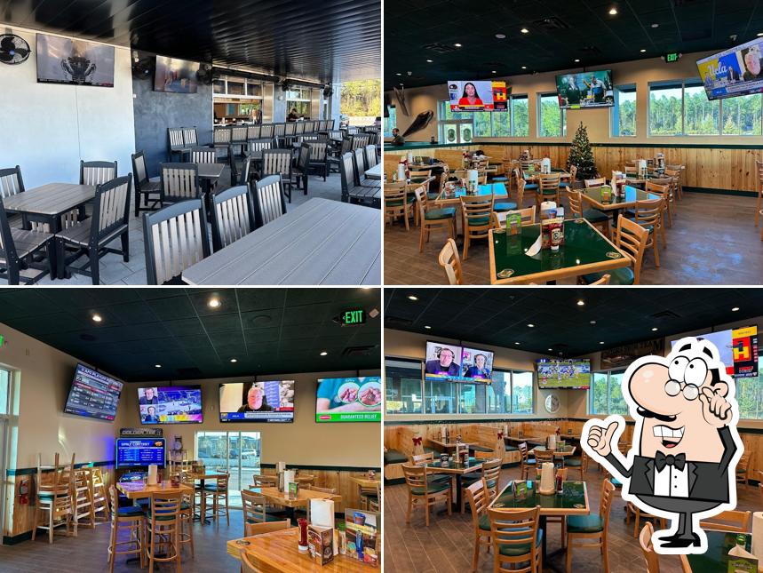 Gator's Dockside O-Town West