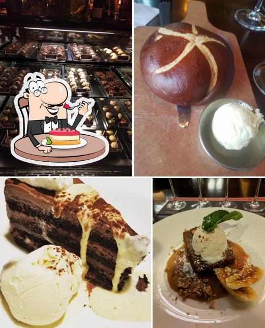 Cooper’s Hawk Winery & Restaurant