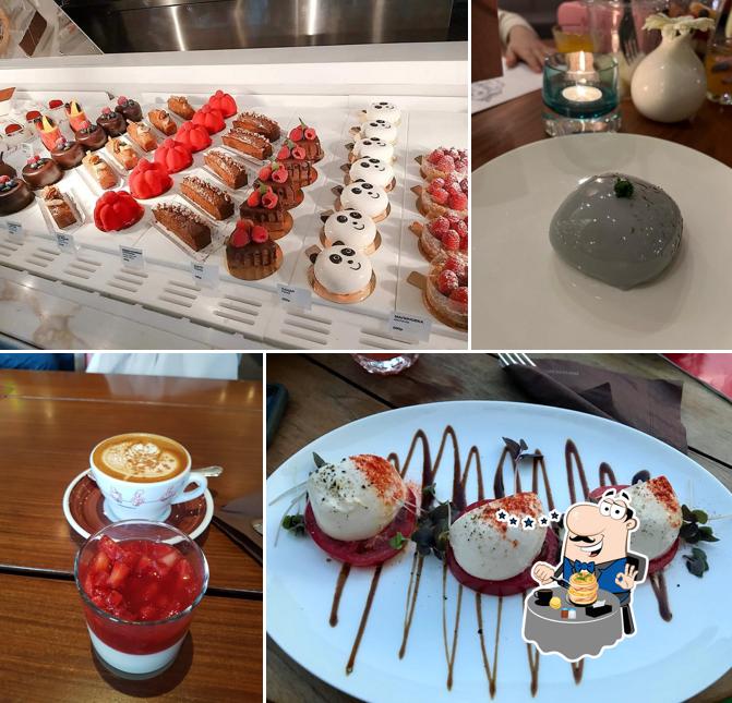 Еда в "Кофемании Белае Площаде"