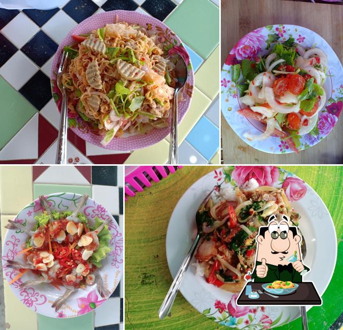 ร้านบุพเพยำแซ่บ