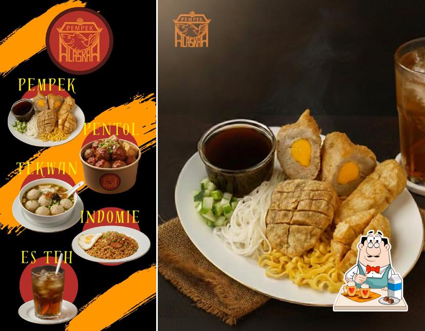 PEMPEK & PENTOL "ALASKAA" UMS