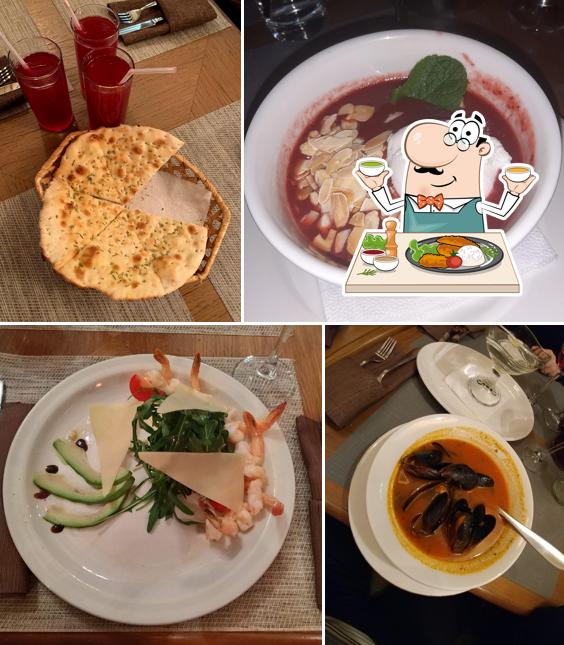 Еда в "Траттории Венеция"