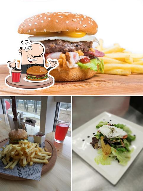 В "Носороге" вы можете попробовать гамбургеры