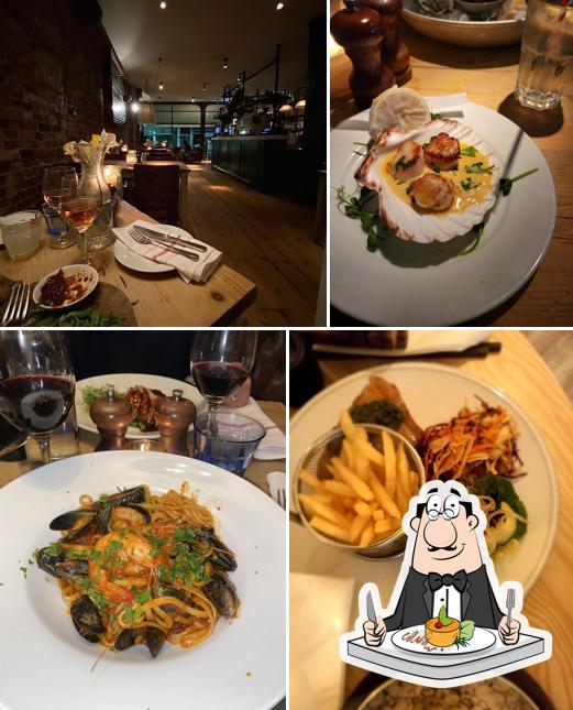 The Coast Bar & Dining Room