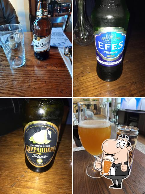 Glada Killingen