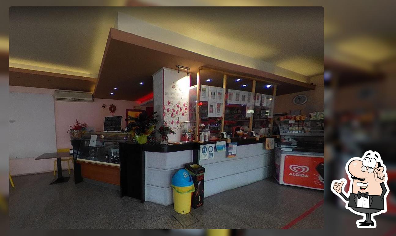 Snoopi Bar