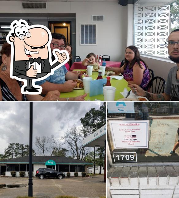 Becky's Cafe