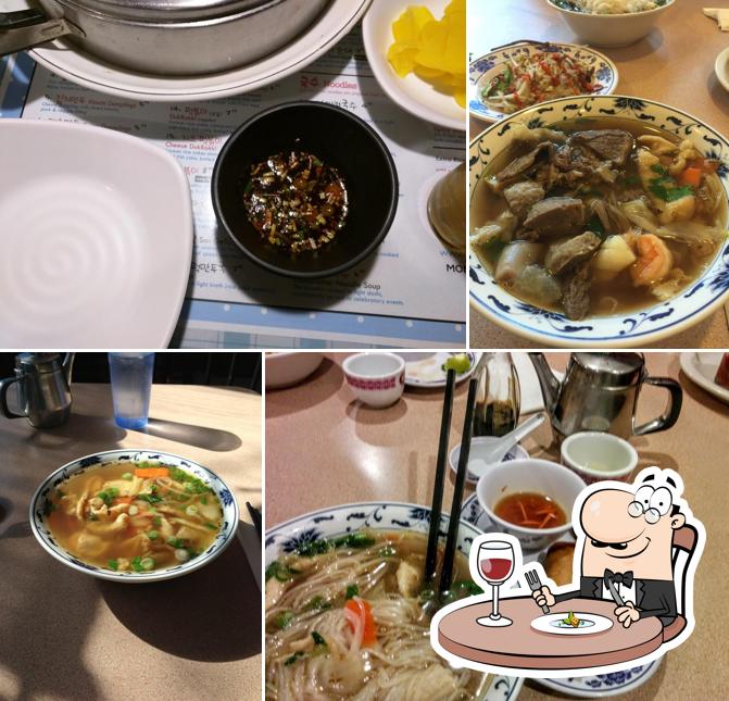Pho Bach's Vietnamese Restaurant