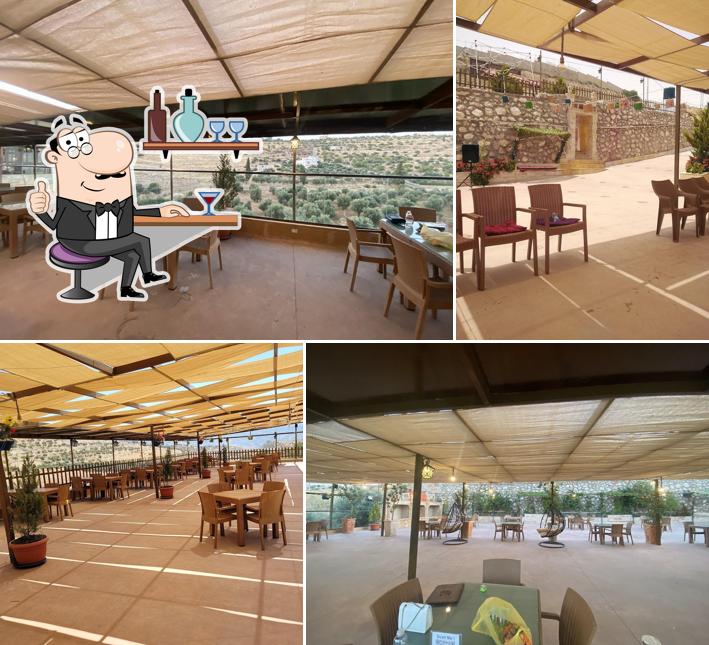 Mountain Deer Restaurant & Café
