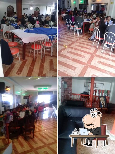 Quinta Del Castillo Blanco Buffet Restaurant