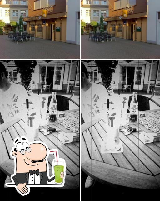 Café Bar Mythos