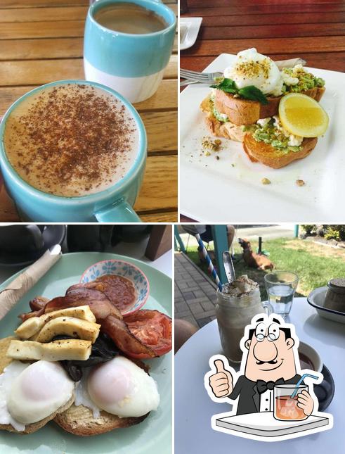 Castaway Cafe