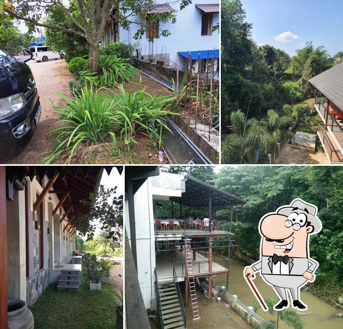 Pinnawala Reach Restaurant