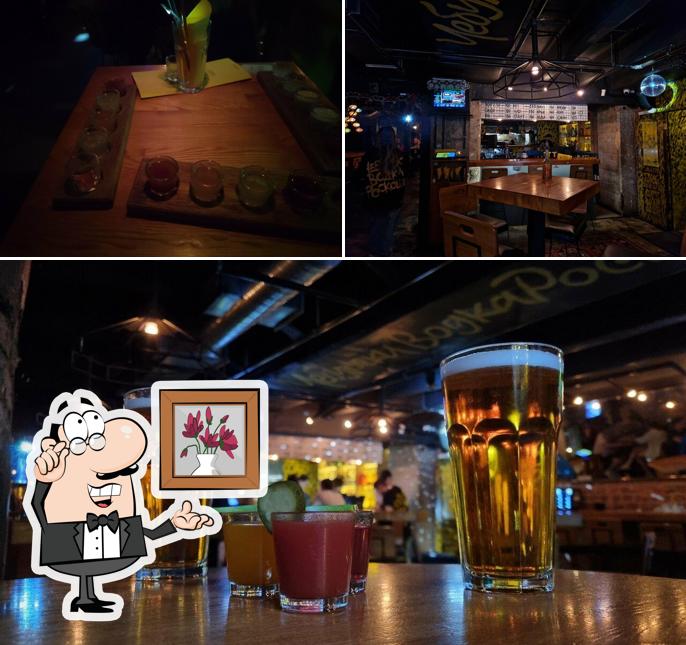 Интерьер "Петрограда-Арта"