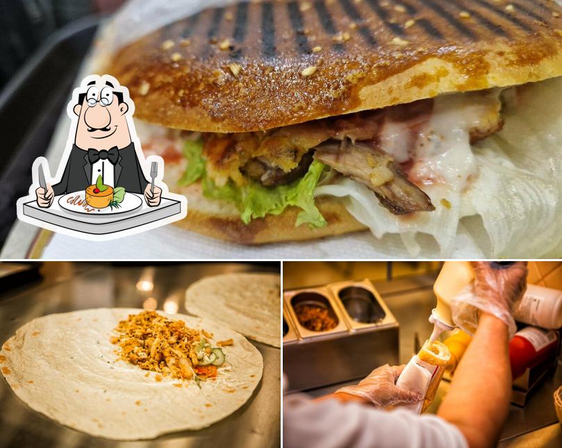 Сэндвич с рваной свининой в "Шаурме на углях"