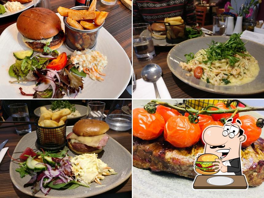 Y Cyfnod Cafe & Bistro
