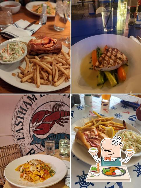Caroline's Bar and Grill