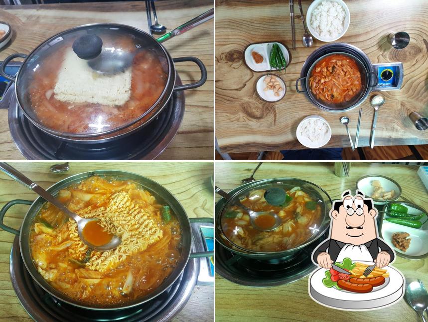 시골돼지볶음찌개전문점