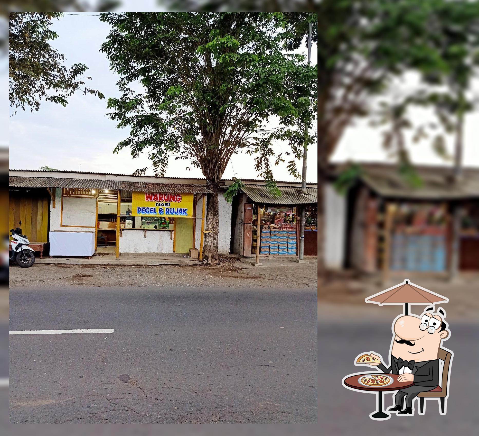 Rujak mbak Fik
