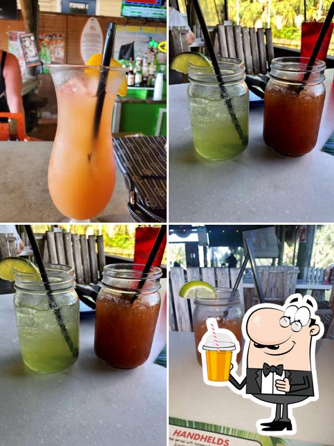 Rum River Bar & Grille