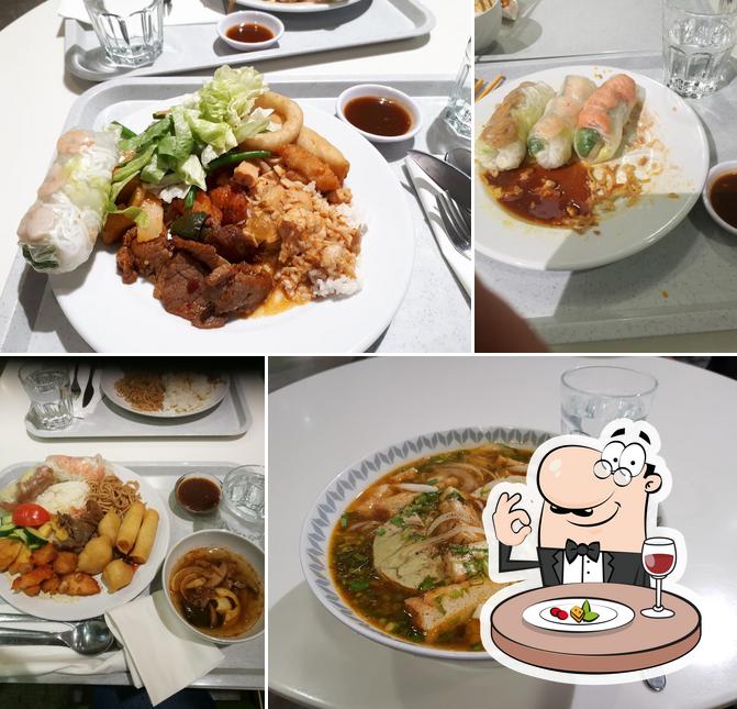 Saigon Corner
