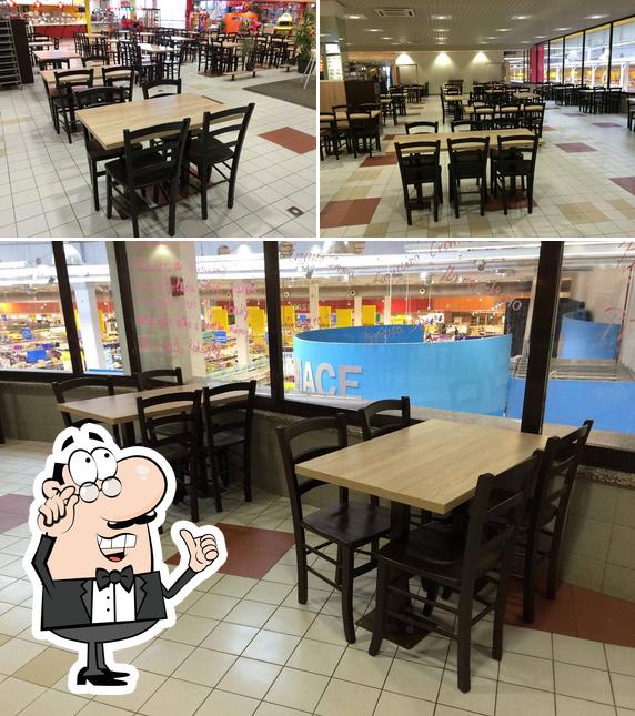 Gyros & Grill