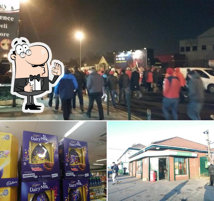 Johnseys Friendly Store