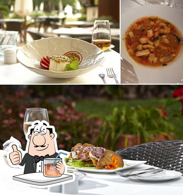 Alfama Restaurant