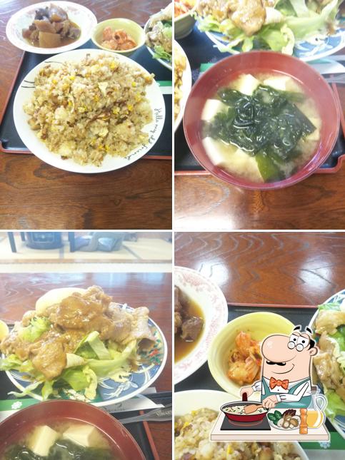 お食事処 みくら
