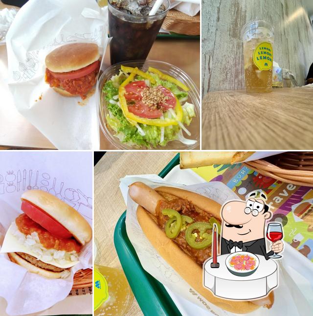 MOS BURGER Naha Kokuba Shop