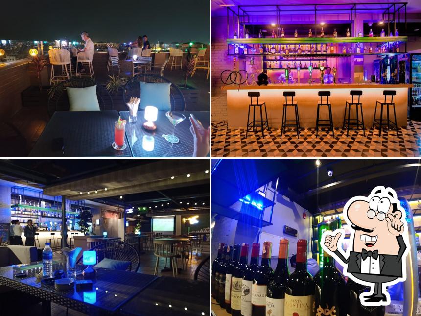 Wave Rooftop Bar