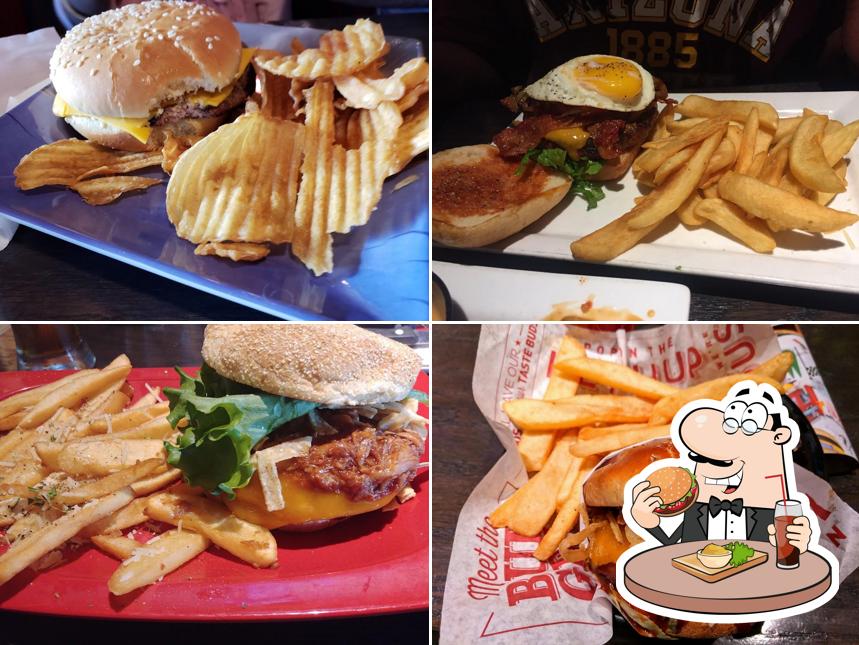 Red Robin Gourmet Burgers and Brews