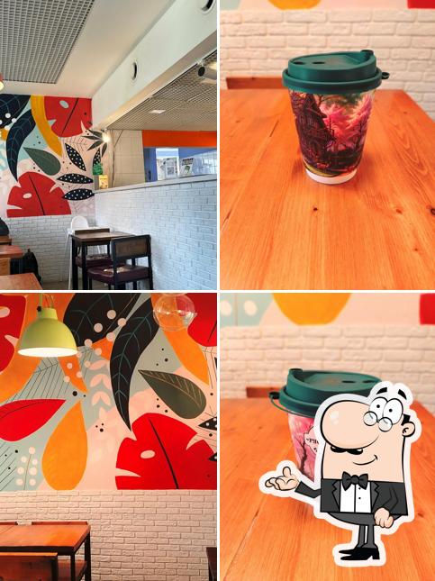 Посмотрите на внутренний интерьер "Кондитерской "Русский Лес" - к.1410"