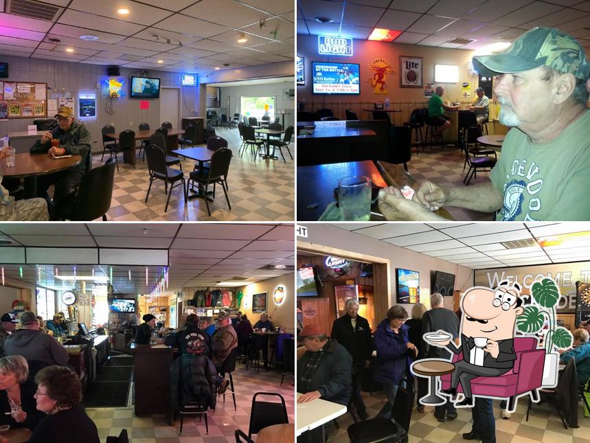 Docksider Bar