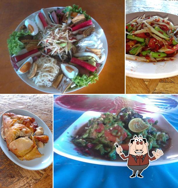 ร้านลาบเป็ดวัดเสาธง