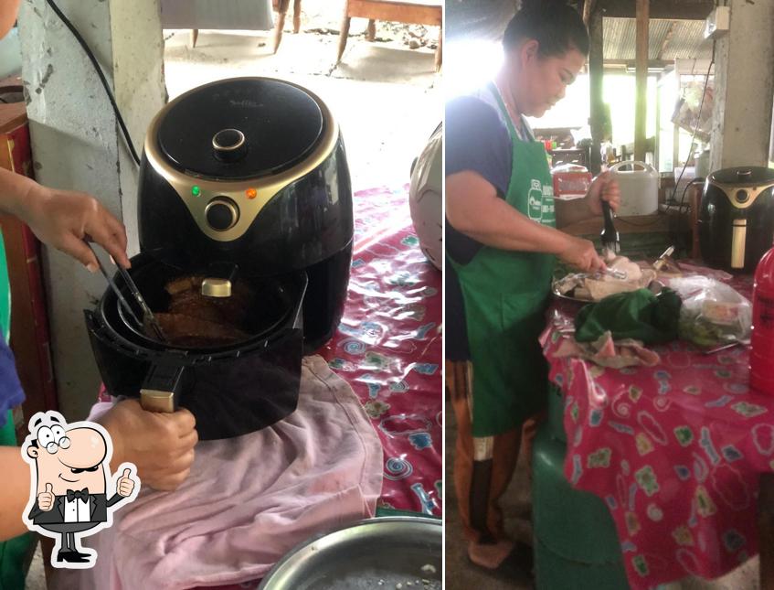 ร้านเจ้นุชผัดไทยไฟลุก