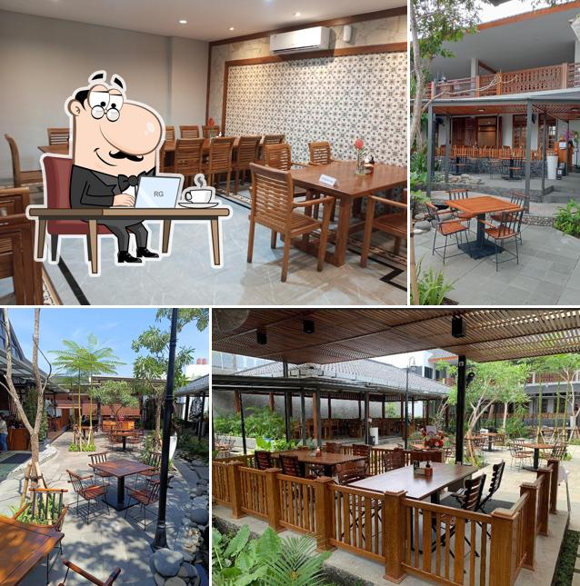 SimSix Nusantara Garden Resto