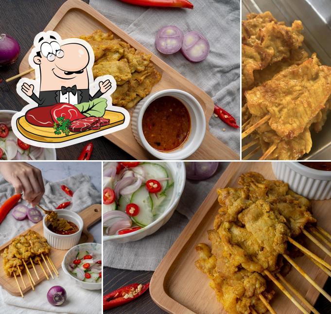 เจ๊เปิ้ลสะเต๊ะรสเด็ด Jay Ple Satay - ปั้มน้ำมันปตท นาเกลือ ปัตตานี