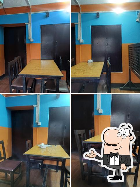 Mid-Point Cafe