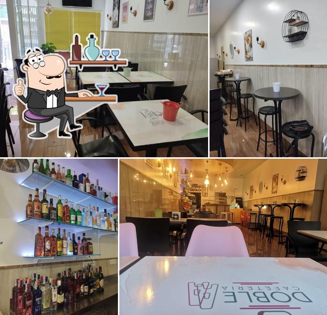 Cafetería Pub "DOBLE A"