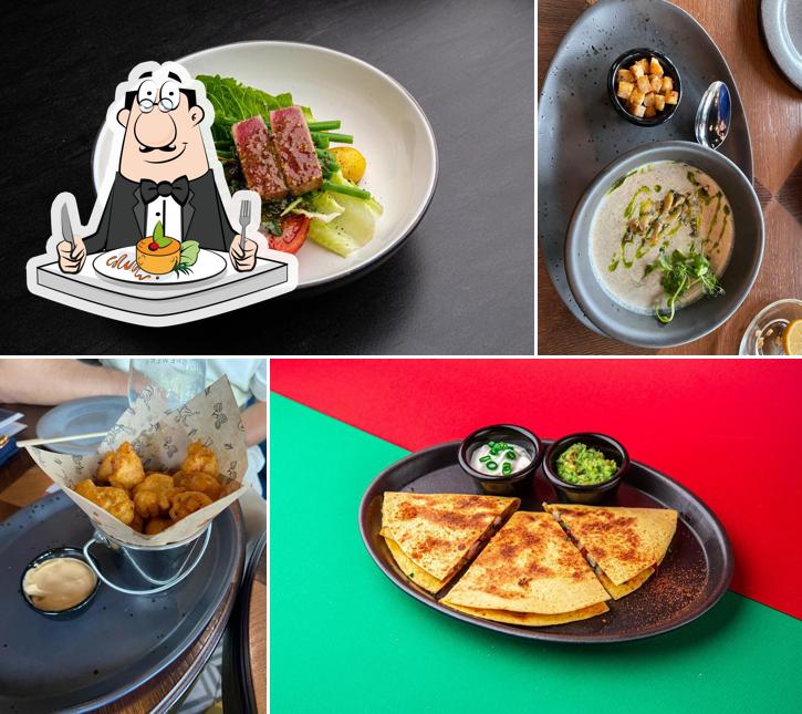 Блюда в "Brasserie Lambic"