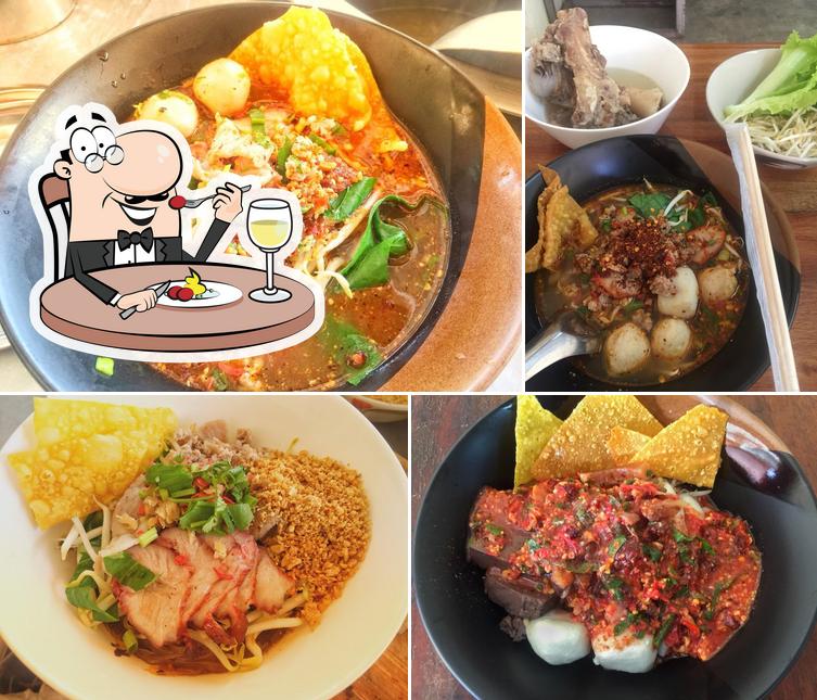 ร้านก๋วยเตี๋ยมต้มยำสุดเลย