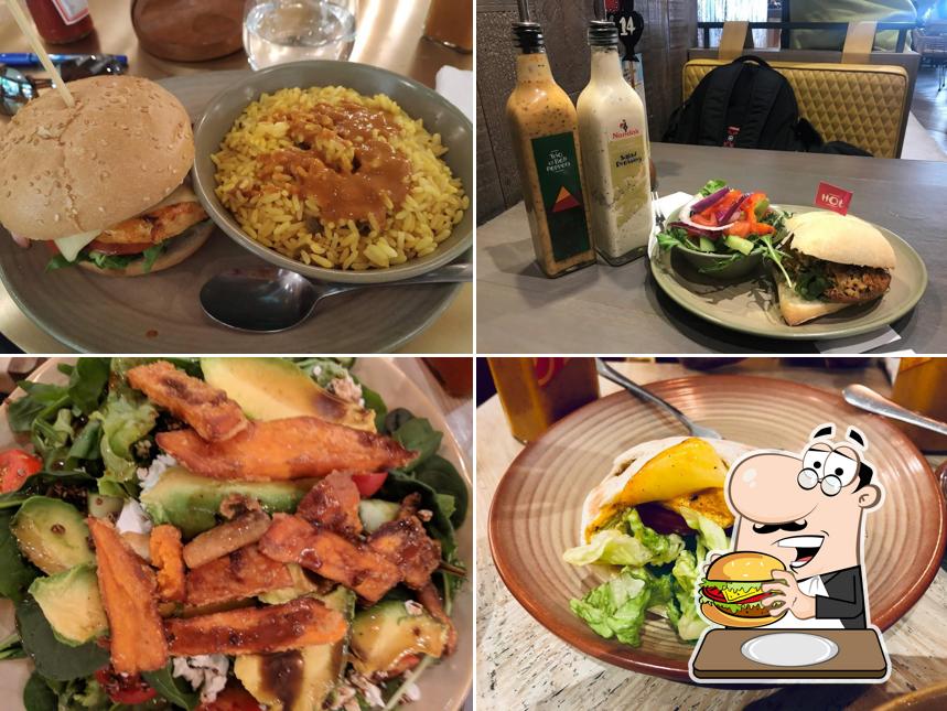 Nando's Clarence St