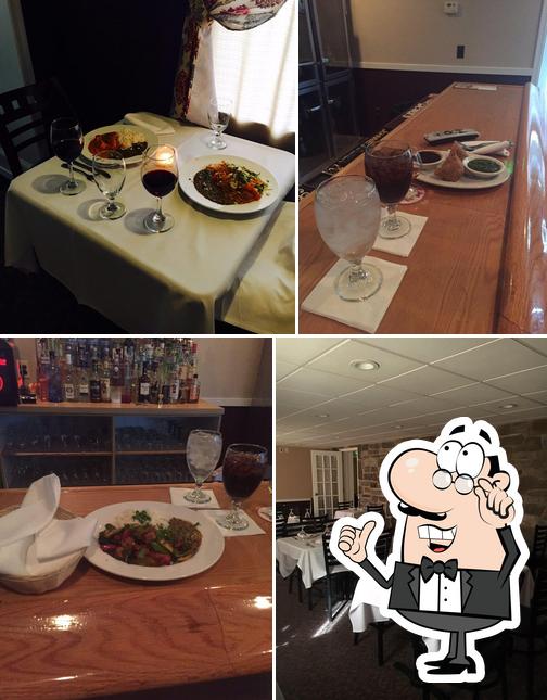 Taj Liquor & Restaurant
